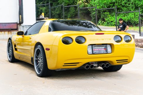 Used 2003 Chevrolet Corvette Z06 w/ Memory Package, 3 Drivers image 10