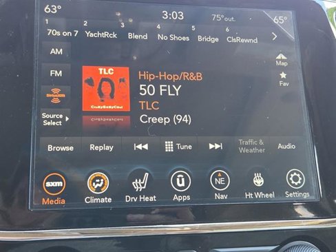 Used 2020 Jeep Grand Cherokee Overland image 25