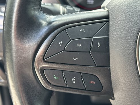 Used 2023 Dodge Charger SXT image 24