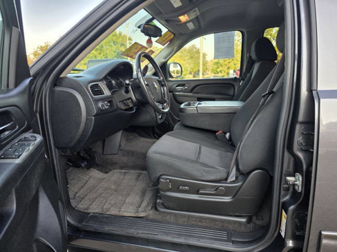 Used 2010 Chevrolet Tahoe LS image 15