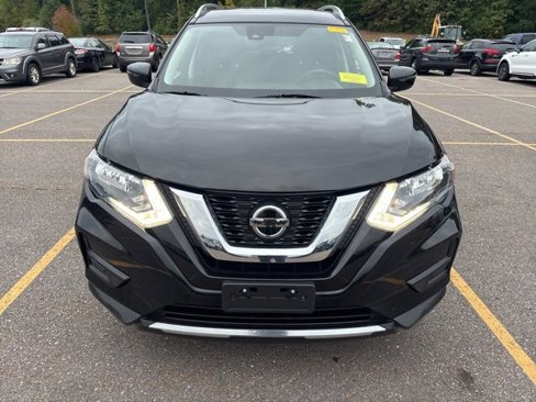 Certified 2019 Nissan Rogue SV image 2