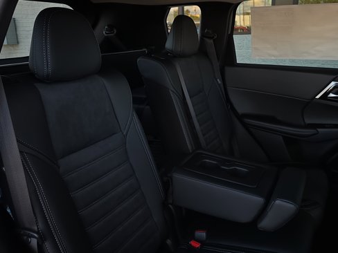 New 2025 Mitsubishi Outlander SE image 22