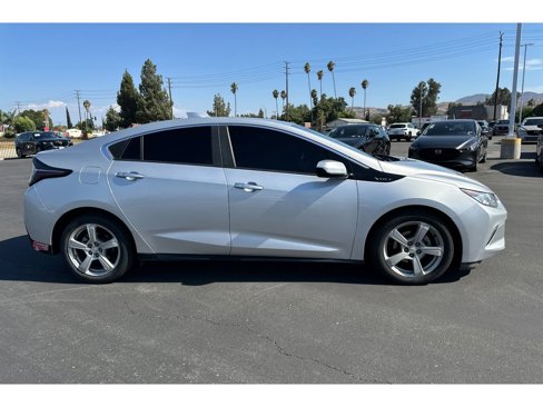 Used 2018 Chevrolet Volt LT image 7