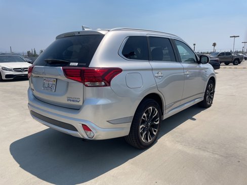 Used 2018 Mitsubishi Outlander GT image 4
