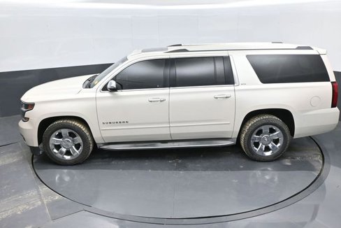 Used 2015 Chevrolet Suburban LTZ image 25