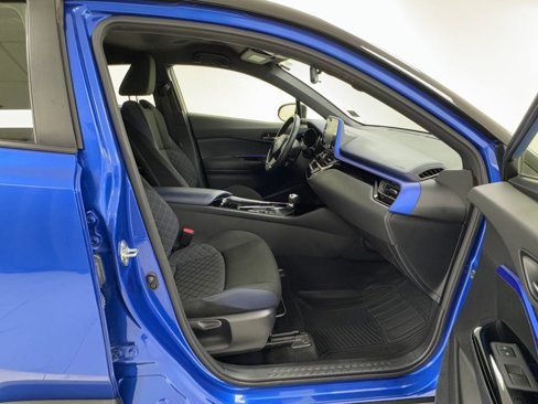 Used 2021 Toyota C-HR Nightshade image 14