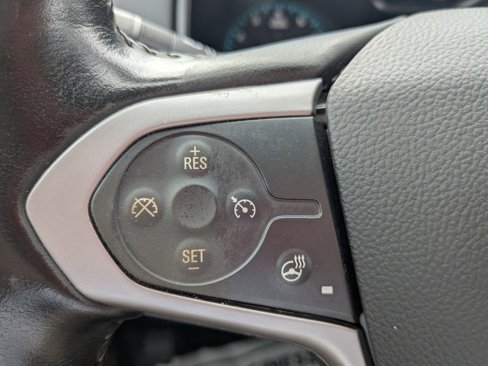 Used 2022 Chevrolet Colorado LT w/ LT Convenience Package image 17