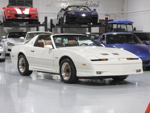 Used 1989 Pontiac Firebird Trans Am image 25