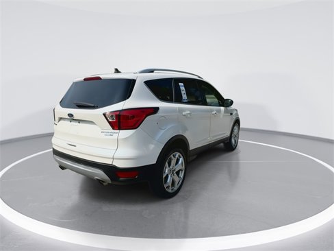 Used 2019 Ford Escape Titanium image 7