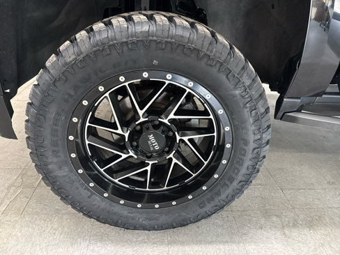 Used 2018 Chevrolet Tahoe LT image 67