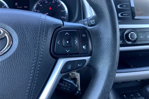 Used 2019 Toyota Highlander Plus image 20