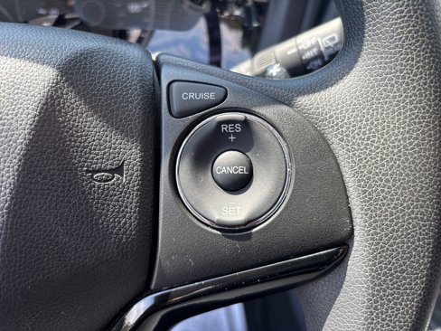 Used 2018 Honda HR-V EX image 19