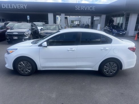 Used 2020 Kia Rio LX image 3
