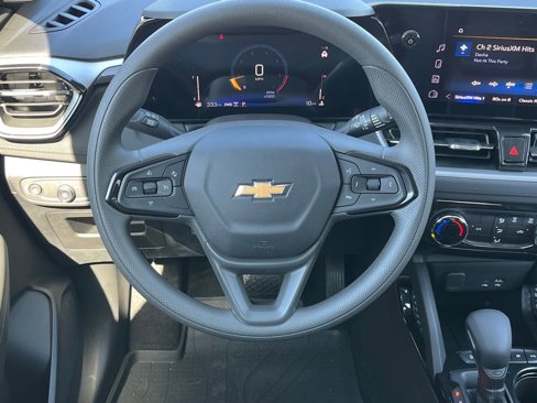 New 2025 Chevrolet TrailBlazer LT w/ LPO, Blackout Package image 6
