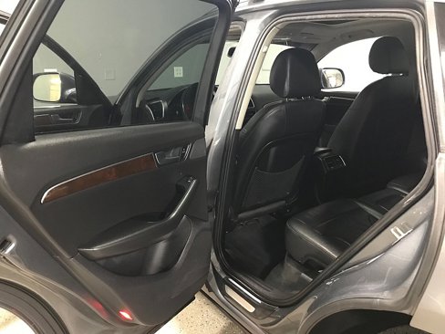 Used 2012 Audi Q5 2.0T Premium Plus image 12