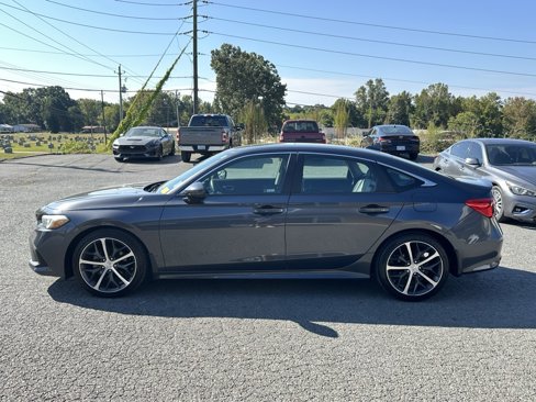 Used 2022 Honda Civic Touring image 3