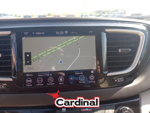 Used 2020 Chrysler Pacifica Touring-L w/ Tire & Wheel Group image 35