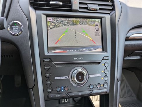 Used 2019 Ford Fusion Titanium image 20