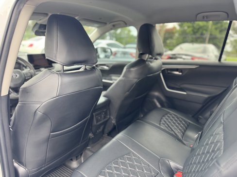 Used 2023 Toyota RAV4 XLE image 13
