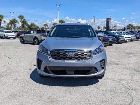 Used 2020 Kia Sorento LX w/ LX I4 Convenience Package image 2