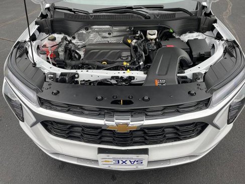 New 2025 Chevrolet Trax LT w/ Driver Confidence Package image 25