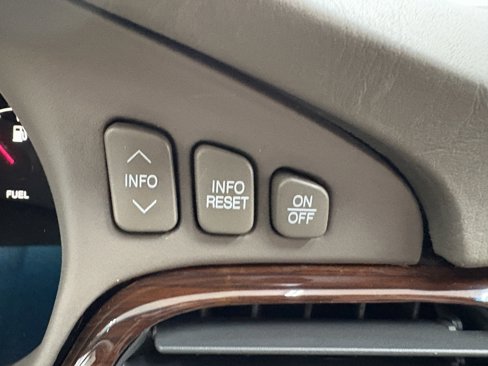 Used 1998 Cadillac Seville STS w/ Heated Seats Pkg image 14