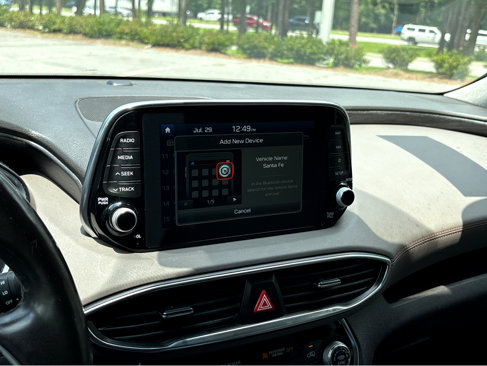 Used 2020 Hyundai Santa Fe Limited image 8