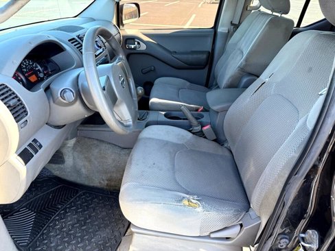 Used 2012 Nissan Frontier S image 9