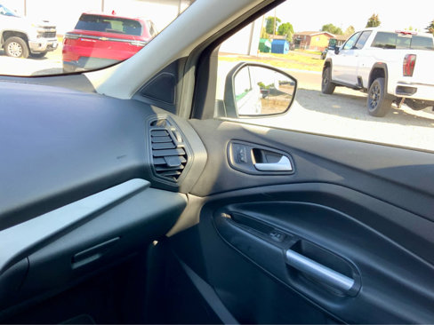 Used 2019 Ford Escape SEL image 38