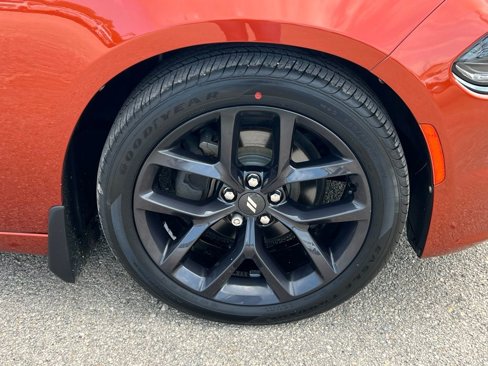 Used 2020 Dodge Charger SXT w/ Blacktop Package image 10