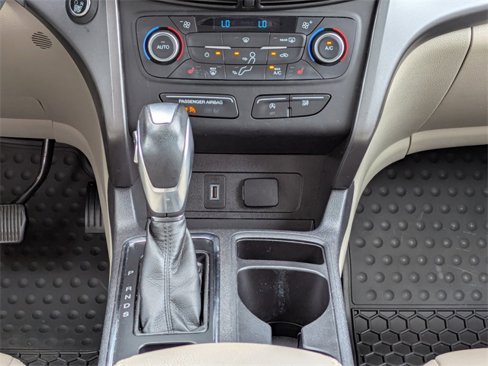 Used 2019 Ford Escape SEL image 19