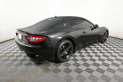 Used 2015 Maserati GranTurismo Sport image 29