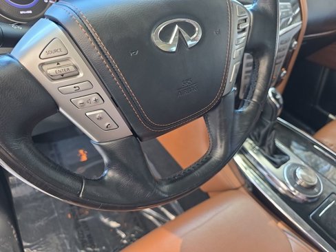 Used 2018 INFINITI QX80 4WD w/ Deluxe Technology Package image 11