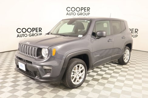 Used 2023 Jeep Renegade Latitude image 11