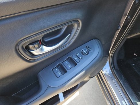 New 2026 Honda HR-V LX image 14