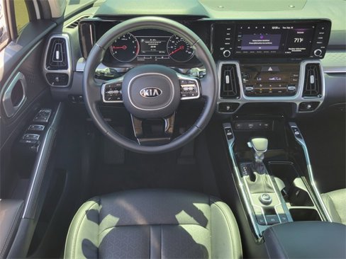 Used 2021 Kia Sorento SX image 7