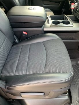 Used 2014 RAM 1500 Sport w/ Remote Start & Security Group image 15