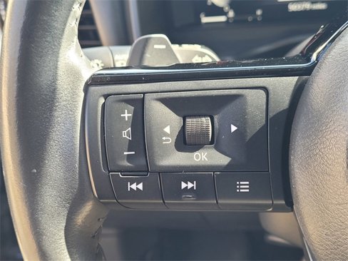 Used 2021 Nissan Rogue Platinum image 15