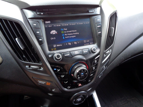 Used 2013 Hyundai Veloster Turbo image 32