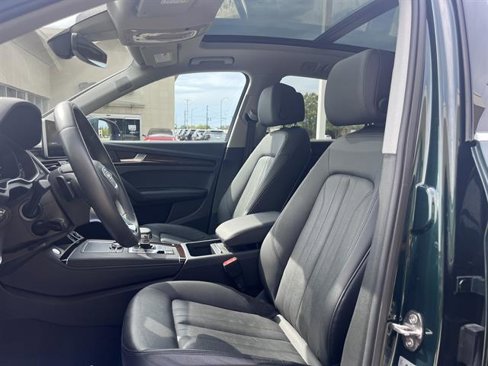 Used 2019 Audi Q5 2.0T Premium Plus w/ Premium Plus Package image 18