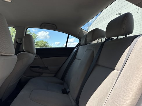 Used 2013 Honda Civic LX image 29