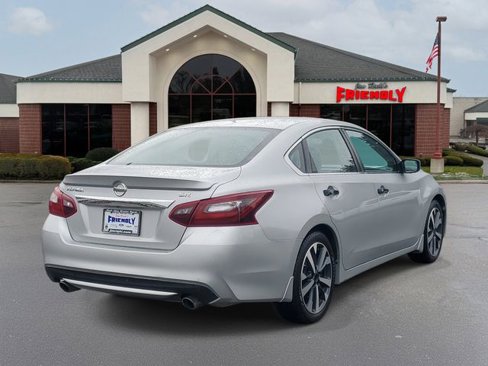 Used 2017 Nissan Altima 2.5 SR image 4