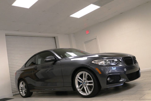 Used 2017 BMW 230i Coupe w/ Premium Package image 10
