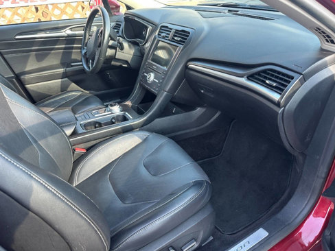 Used 2017 Ford Fusion Titanium image 9