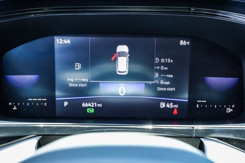 Certified 2022 Volkswagen Taos S image 31