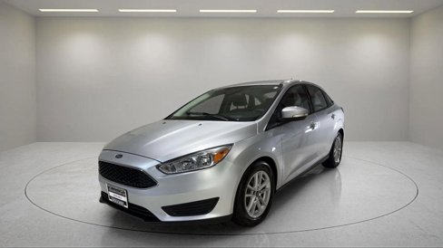 Used 2017 Ford Focus SE image 15