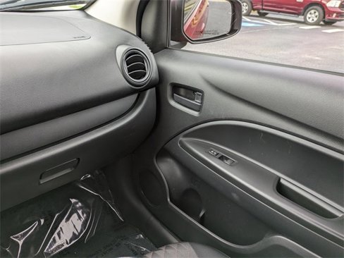 Used 2022 Mitsubishi Mirage ES image 17