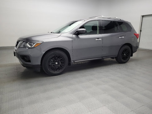 Used 2020 Nissan Pathfinder S image 2