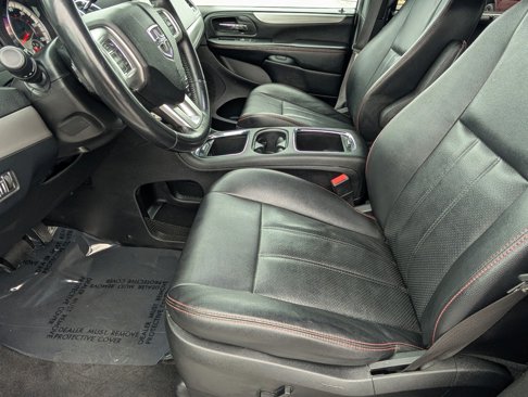 Certified 2019 Dodge Grand Caravan GT image 13