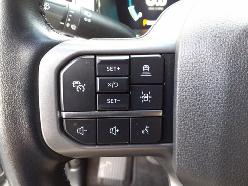 Used 2021 Ford F150 Lariat w/ Trailer Tow Package image 19